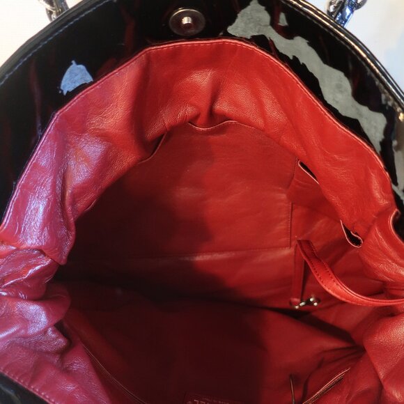 Authentic Chanel Black Interlock CC Patent Leather Bonbons Shopper Tote Handbag - Picture 9 of 16